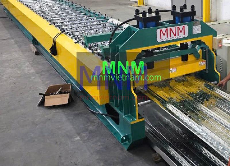 Đánh giá máy cán tôn theo mức giá – Đâu là lựa chọn phù hợp?