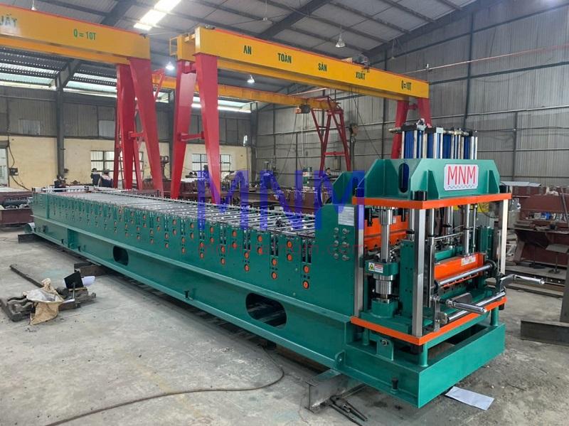 Sự khác biệt giữa máy cán tôn nhập khẩu và sản xuất trong nước