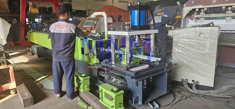 Máy cán tôn có thể sử dụng cho những loại tôn nào?