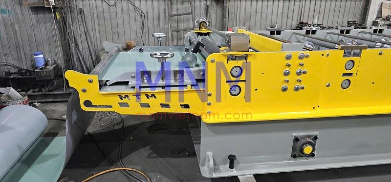 Case Study: Doanh nghiệp Phương Anh tiết kiệm 30% chi phí nhờ mua máy cán tôn của MNM