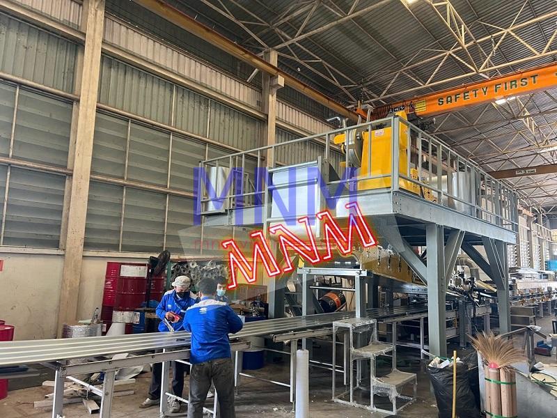 Phỏng vấn khách hàng: Trải nghiệm thực tế khi sử dụng máy cán tôn