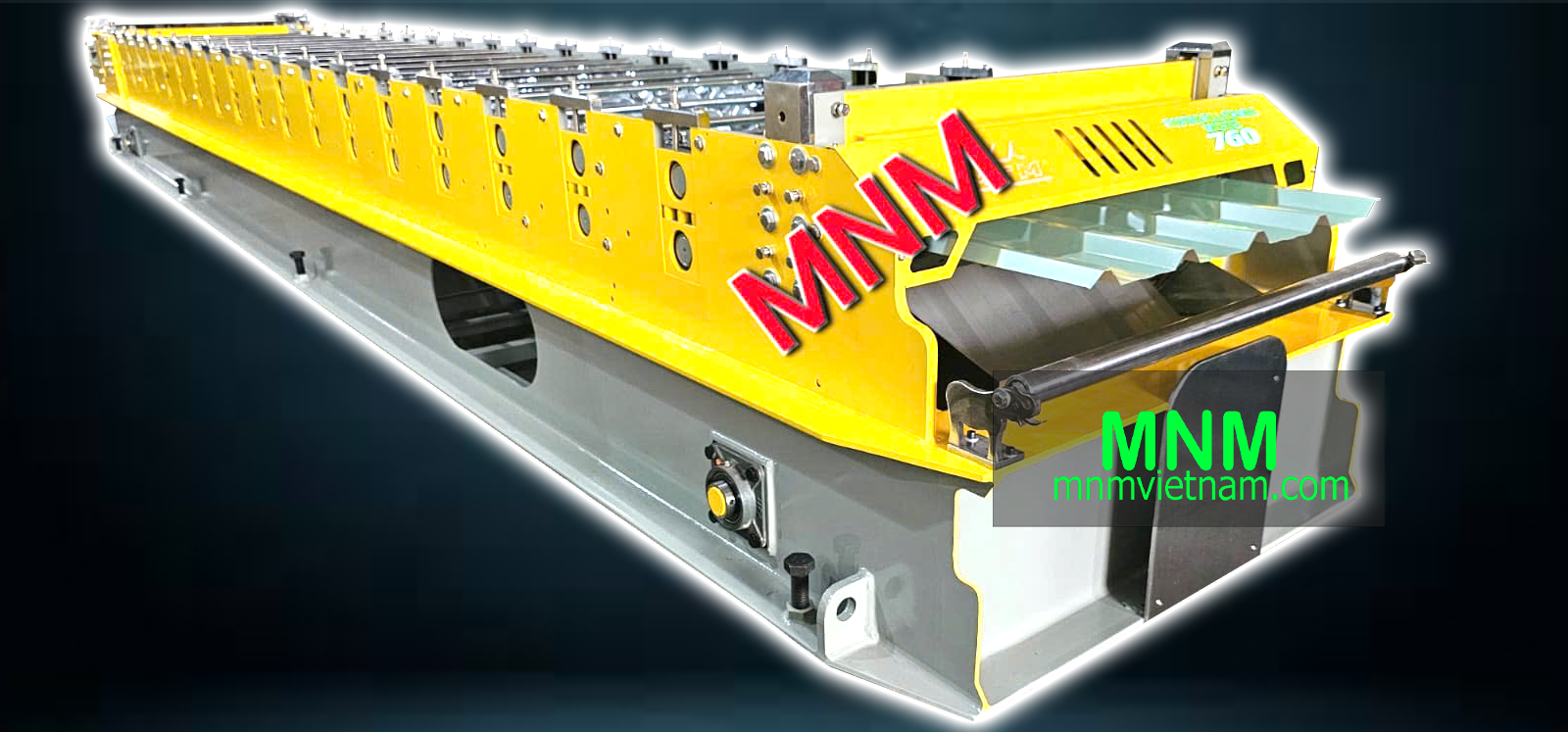 SINGLE LAYER ROLL FORMING MACHINE