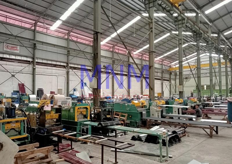 Tại sao nên mua máy cán tôn tại MNM Việt Nam? – 5 lý do thuyết phục