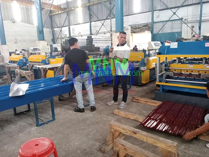 Câu chuyện khách hàng: Xưởng A tăng doanh thu 40% sau khi mua máy cán tôn từ MNM